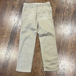 JCrew boys chinos. Slim fit. Khaki. Size 6. Barely worn.